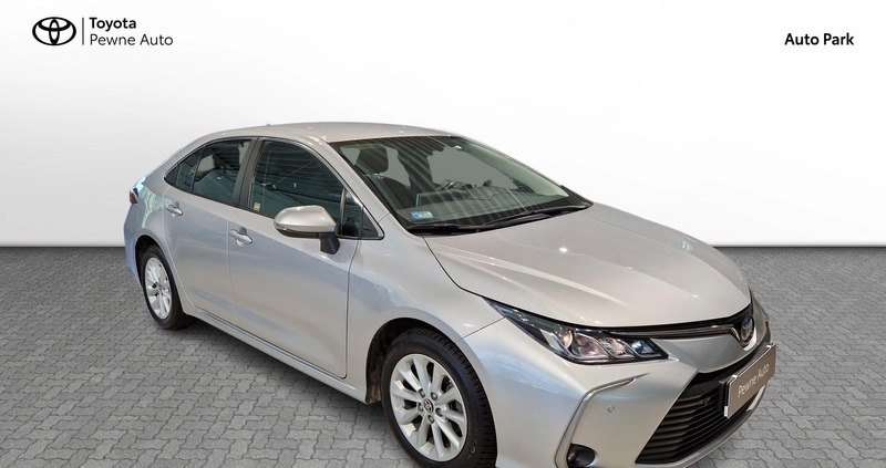 Toyota Corolla cena 104900 przebieg: 37317, rok produkcji 2022 z Kock małe 79